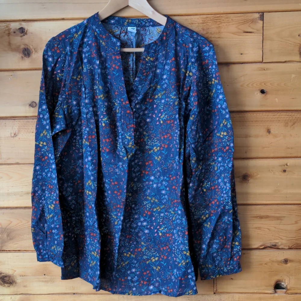 Old Navy blouse navy blue linen blend small-scale floral daisy print top Large - Picture 2 of 5